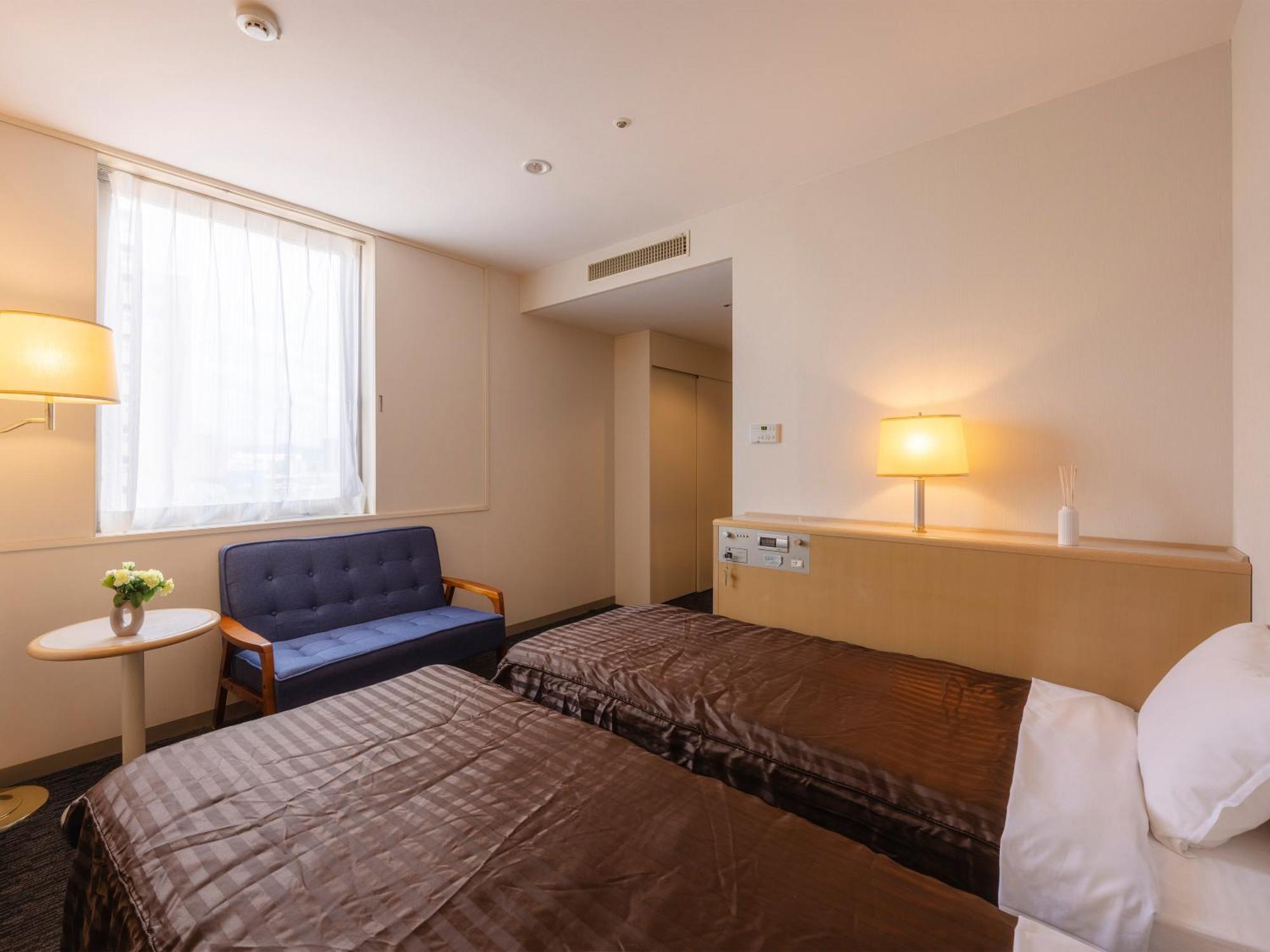 Tsubamesanjo Washington Hotel Екстериор снимка